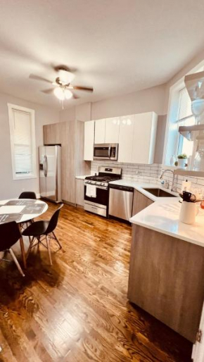 Modern Pilsen Chicago Apartment